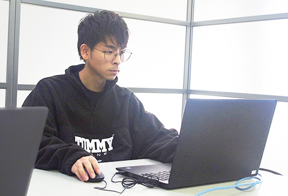 仕事中の写真